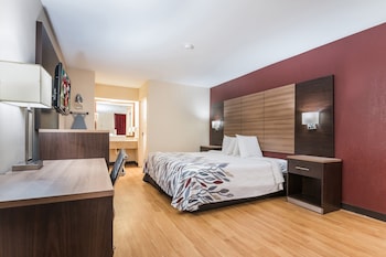 Deluxe Room, 1 King Bed, Accessible, Non Smoking