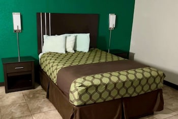 Standard Room, 1 Queen Bed, Non Smoking