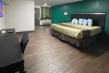 Standard Room, 1 Queen Bed, Non Smoking
