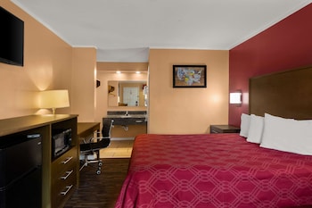 Standard Room, 1 Queen Bed, Non Smoking