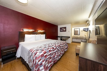 Deluxe Room, 1 King Bed, Smoking