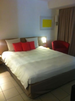 Standard Room, 1 King Bed (PMR)