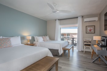 Room, 2 Queen Beds, Balcony, Partial Ocean View