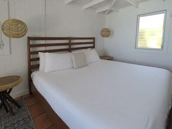 Cottage, 1 King Bed, Non Smoking, Lagoon View