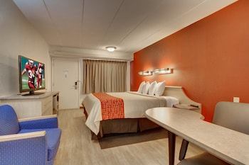 Superior Room, 1 King Bed (Smoke Free)