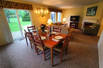Room (3 Bedroom 2 Bath)