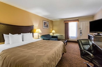 Standard Room, 1 King Bed, Non Smoking