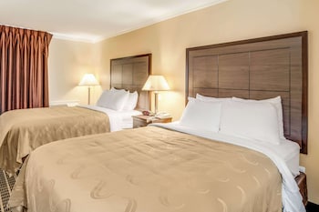 Standard Room, 2 Queen Beds, Non Smoking (Pet Friendly)