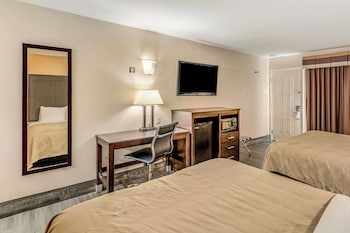Room, 2 Queen Beds, Accessible, Non Smoking