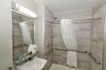 Standard Room, 2 Queen Beds, Accessible, Non Smoking