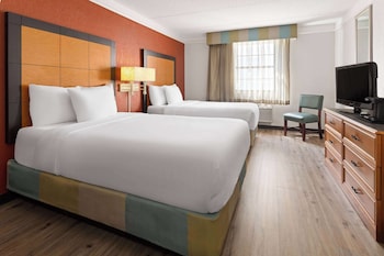 Deluxe Room, 2 Double Beds, Non Smoking