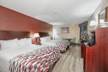 Deluxe Room, 2 Queen Beds, Accessible, Non Smoking (Roll In Shower)