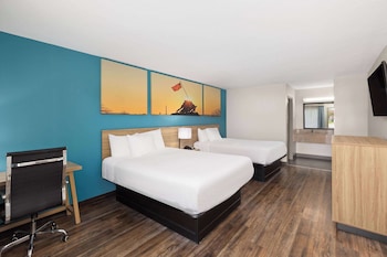 Standard Room, 2 Queen Beds