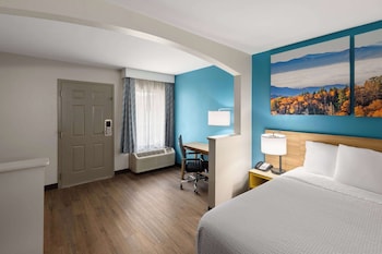 Room, 1 King Bed, Non Smoking