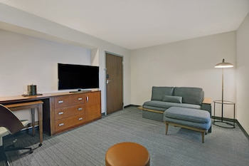 Superior Suite, 1 Bedroom, Hearing Accessible