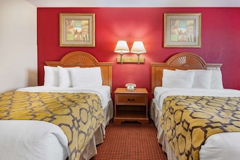 Room, 2 Double Beds, Accessible, Non Smoking (Mobility/Pet Friendly)