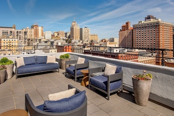 Suite, 1 Bedroom, Balcony