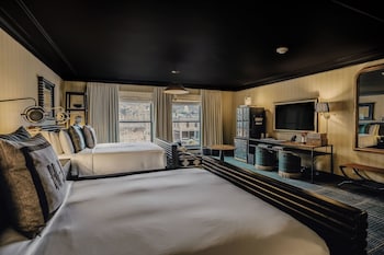 Junior Suite, 2 Queen Beds