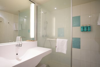 Superior Double Room, 1 Double Bed with Sofa bed (Renovated)