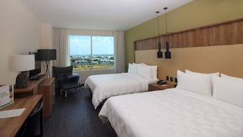 Standard Room, 2 Queen Beds, City View