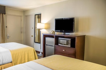 Standard Room, 1 Queen Bed, Non Smoking