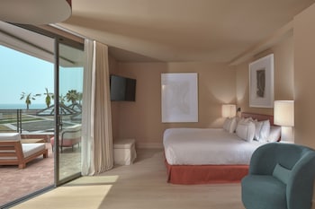Junior Suite Side Sea View (3+1)