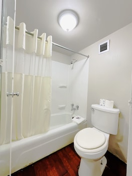 Standard Room, 2 Double Beds