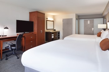 Room, Multiple Beds