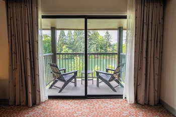 Room, 1 King Bed, Accessible, River View