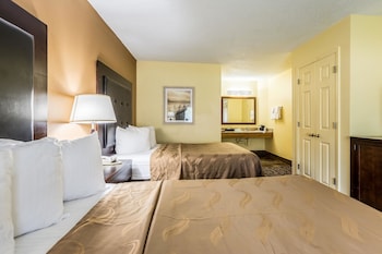 Standard Room, 2 Double Beds, Non Smoking