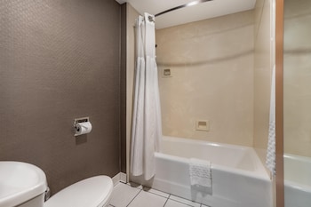Suite, 1 King Bed, Non Smoking, Jetted Tub
