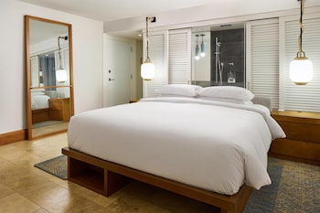 1 King Bed Partial Ocean View
