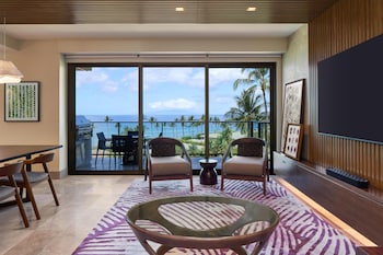 3 Bedroom Ilikai Villa, Ocean View (2 Kings and 1 Bunk Bed)