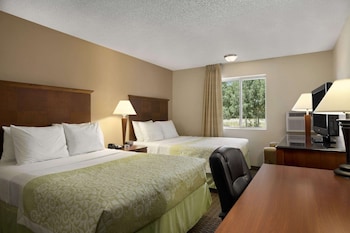 Standard Room, 2 Queen Beds, Non Smoking