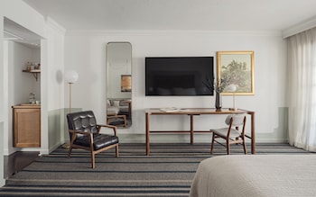 Room, 2 Queen Beds, Lagoon View