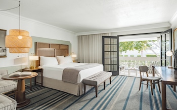 Room, 1 King Bed, Patio (Guest)