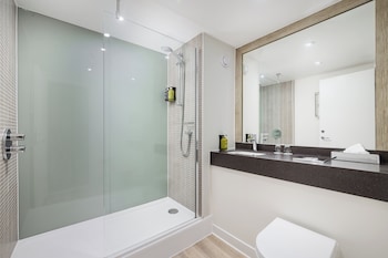 Suite, Multiple Beds