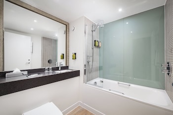 Standard Room, 2 Double Beds (Walk-In Shower)