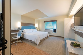 Standard Room, 1 Queen Bed, Accessible (Communications)