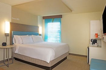 Standard Room, 1 Queen Bed, Accessible (Communications)