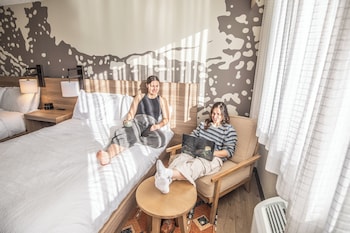 Standard Room, 2 Queen Beds (Tower 1)