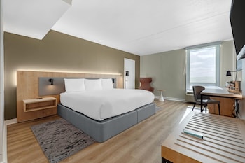 Room, 1 King Bed, Accessible, Non Smoking