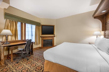 Standard Room, 1 King Bed, Non Smoking, Fireplace