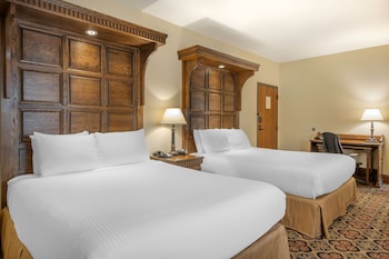 Standard Room, 2 Queen Beds, Accessible, Non Smoking
