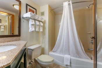 Standard Room, 2 Queen Beds, Non Smoking