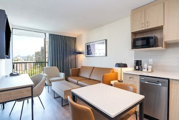Standard Suite, Kitchen (2 Single Beds, Sofa Bed, W/D, Balcony)