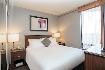 Suite, 1 Queen Bed with Sofa bed, Kitchen, Ocean View (W/D, Balcony)