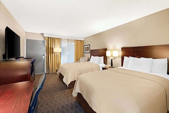 Standard Room, 2 Double Beds, Non Smoking, Refrigerator & Microwave (Pet Friendly)