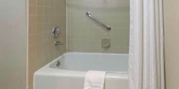 Executive Room, 1 King Bed (Level)