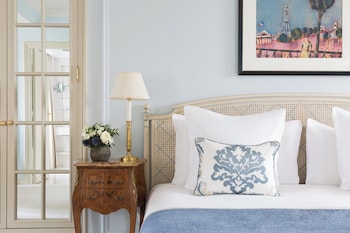 Junior Suite with Balcony
